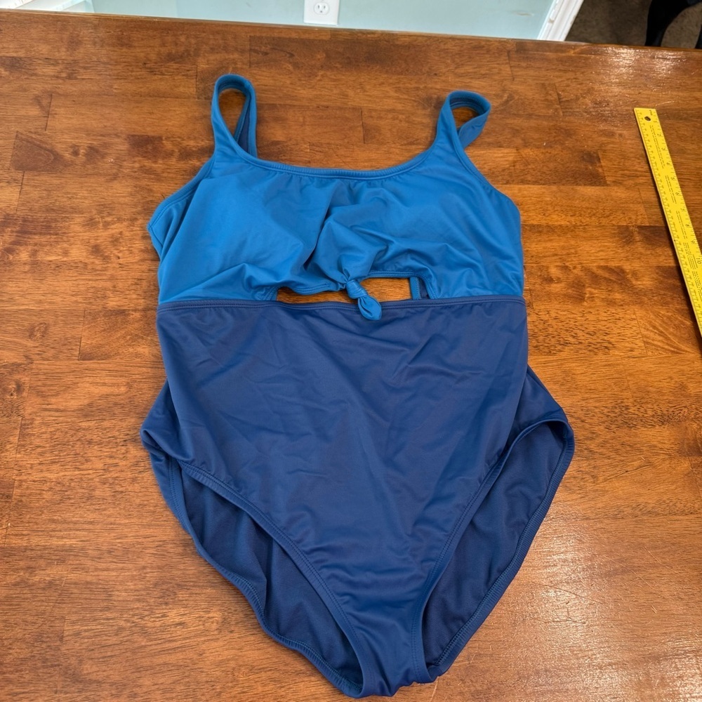 Women’s beach betty Blue One Piece Swimsuit size X-Large two tone tie front